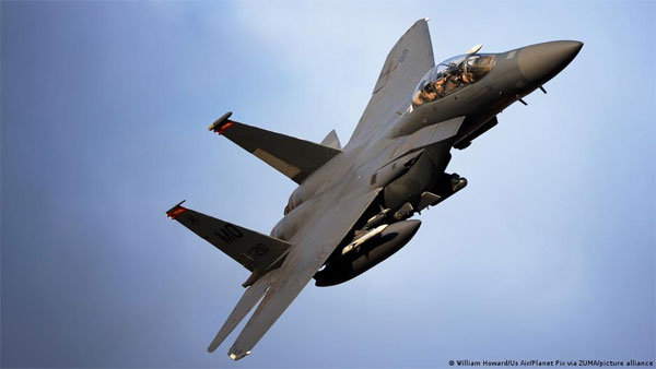 US airstrikes target Iran-backed militia in Syria US airstrikes target Iran-backed militia in Syria