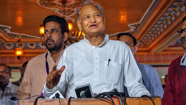Congress presidential poll: Ashok Gehlot signals to hell file nomination if Rahul Gandhi doesnt Congress presidential poll: Ashok Gehlot signals to hell file nomination if Rahul Gandhi doesnt