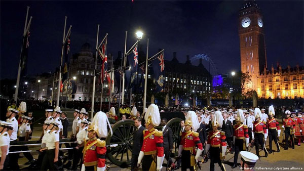 Queen Elizabeths funeral: An unparalleled police operation