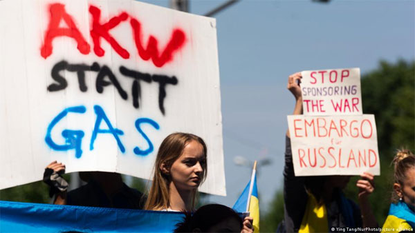 Olaf Scholz meets US Speaker Nancy Pelosi