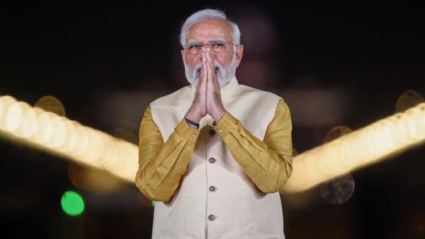 As PM Modi turns 72, this restaurant in Delhi to offer 56-inch thali to honour him on bday As PM Modi turns 72, this restaurant in Delhi to offer 56-inch thali to honour him on bday