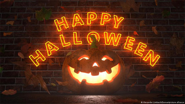 Halloweens unique tradition