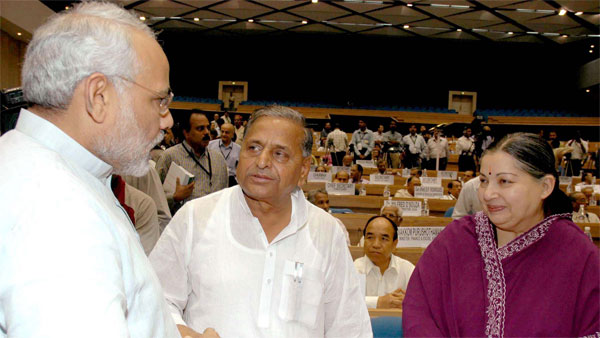 Modi, Jayalalitha with Yadav