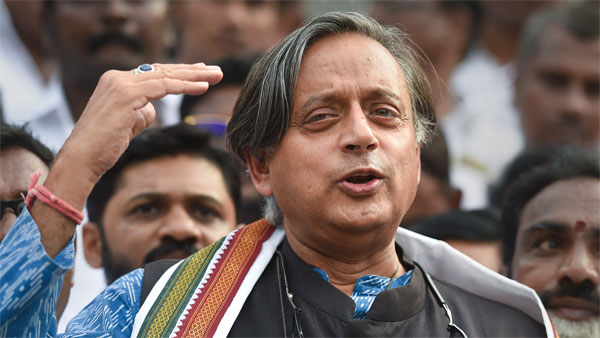 Senior Congress leader Shashi Tharoor