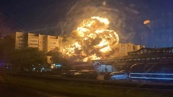 Russian warplane crashes into Sea of Azov city, killing 2 Russian warplane crashes into Sea of Azov city, killing 2