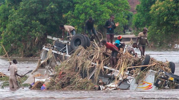 Africa faces climate disaster but is also a beacon of hope