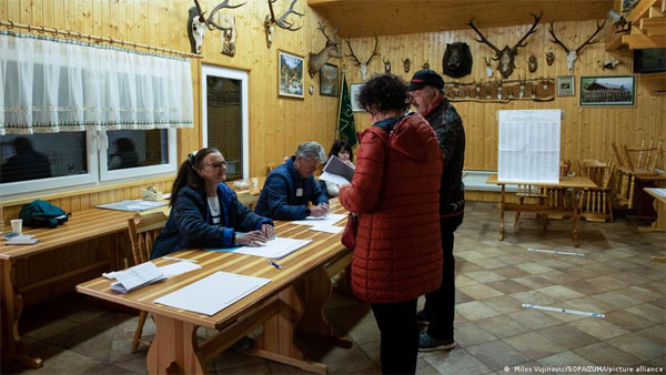 Slovenia: Natasa Pirc Musar elected first female president