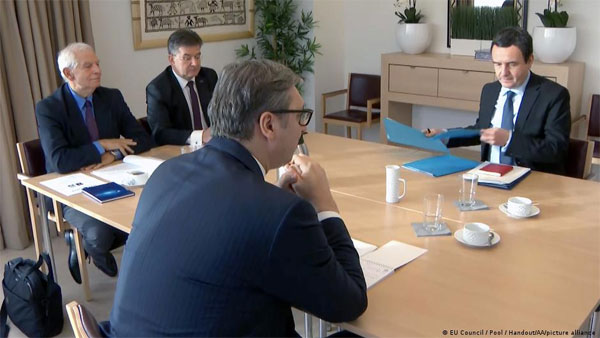 What are the tensions in North Kosovo all about?