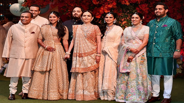 From Aishwarya Rai to Gauri Khan, celebrity galore at Anant Ambani-Radhika Merchants engagement