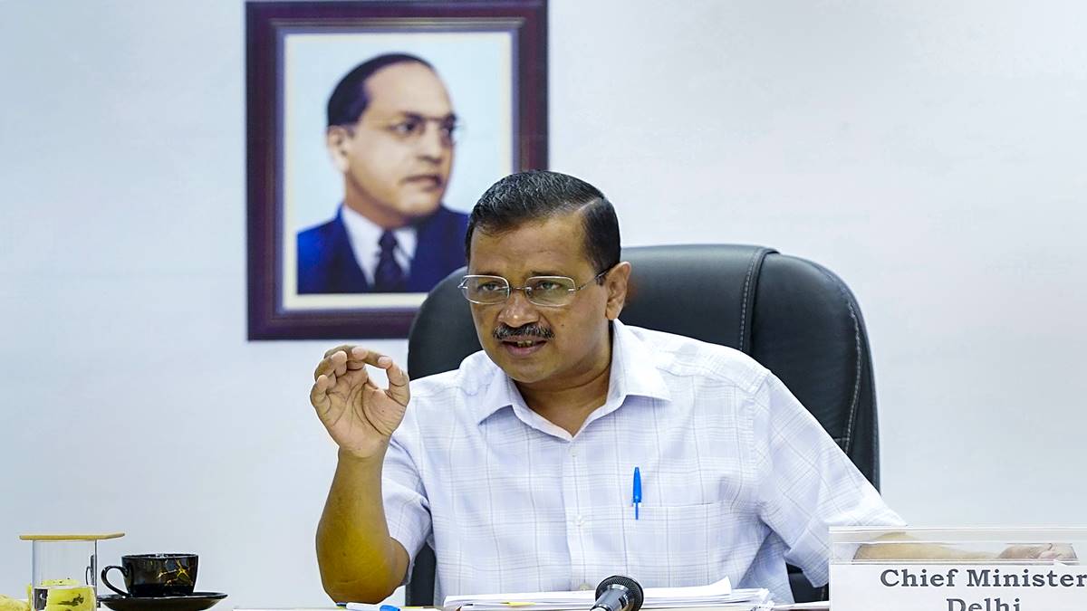 AAP Govt Moves SC On Issue Of Transfer Of Delhi Govts Services Secretary AAP Govt Moves SC On Issue Of Transfer Of Delhi Govts Services Secretary