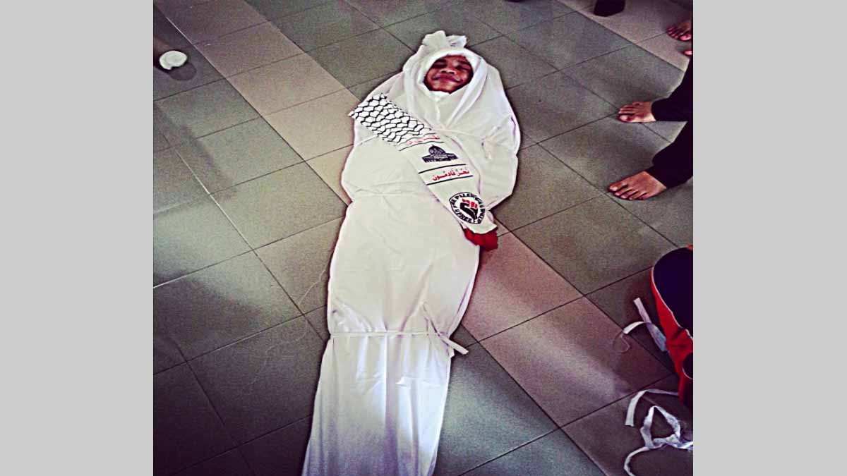 Fact Check: Is this image of a smiling man who died while protecting the Al-Aqsa Mosque Fact Check: Is this image of a smiling man who died while protecting the Al-Aqsa Mosque