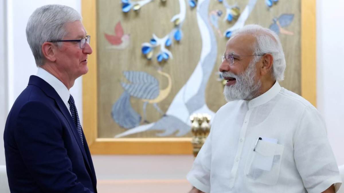 Apple CEO Tim Cook meets Prime Minister Narendra Modi Apple CEO Tim Cook meets Prime Minister Narendra Modi