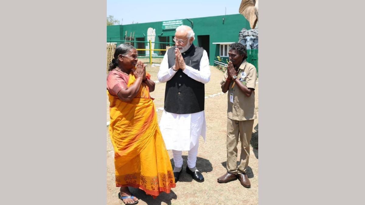 PM Modi meets The Elephant Whisperers couple Bomman, Bellie