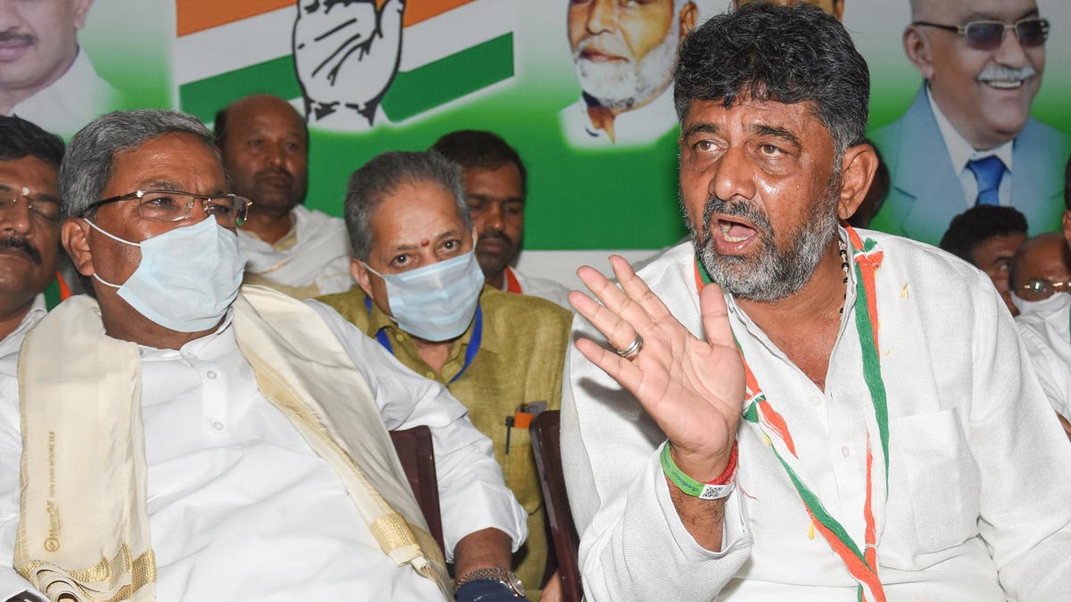 Former Karnataka Chief Minister Siddaramaiah and KPCC President DK Shivakumar Former Karnataka Chief Minister Siddaramaiah and KPCC President DK Shivakumar