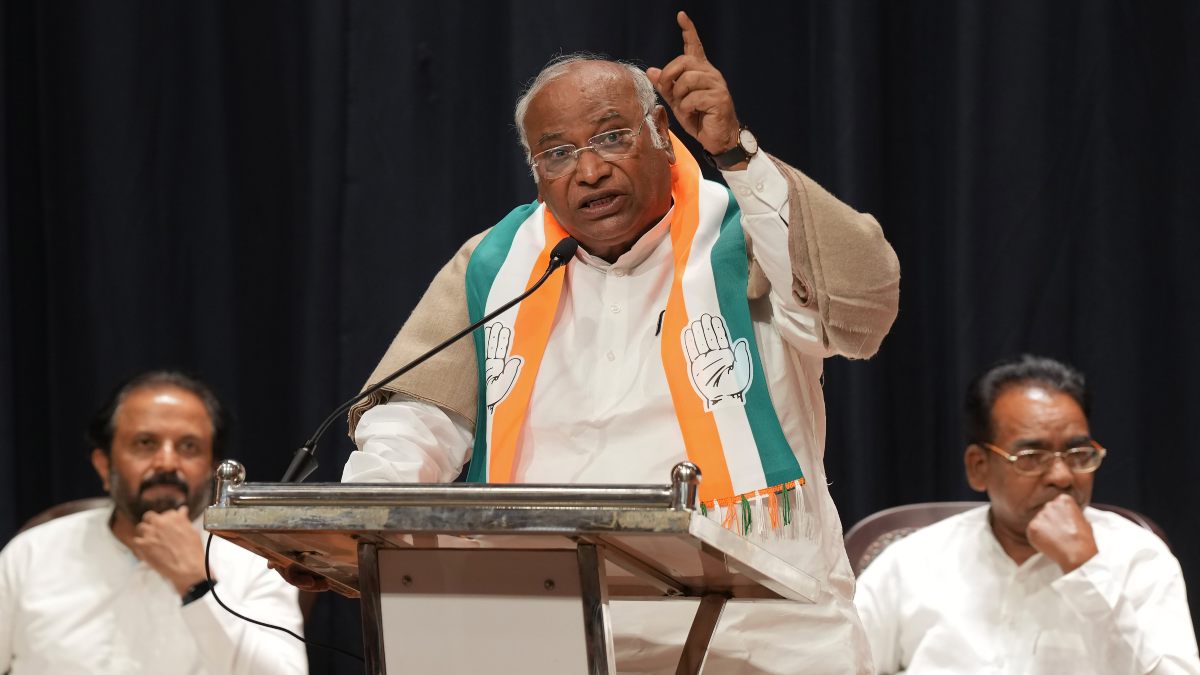 BJP Mukt Dakshin Bharat: Mallikarjun Kharges Jab At BJP After Karnataka Win BJP Mukt Dakshin Bharat: Mallikarjun Kharges Jab At BJP After Karnataka Win