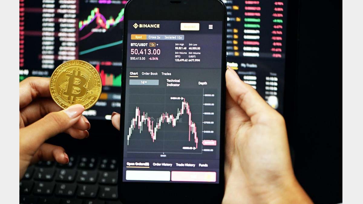 Big Eyes Coin, Caged Beasts & Binance USD: Invest In Crypto’s Top Meme Coins During Meme Coin Season!