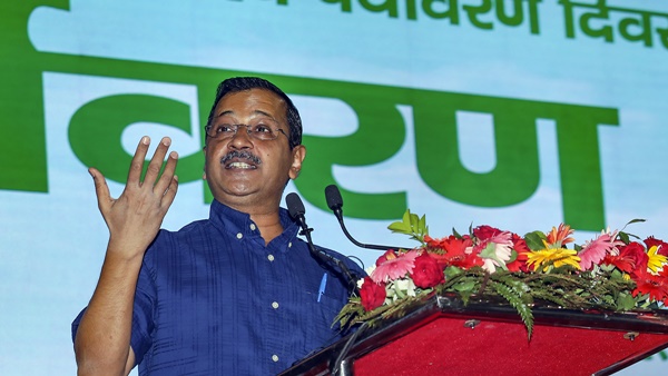 Delhi Govt Moves Supreme Court Against Centres Ordinance