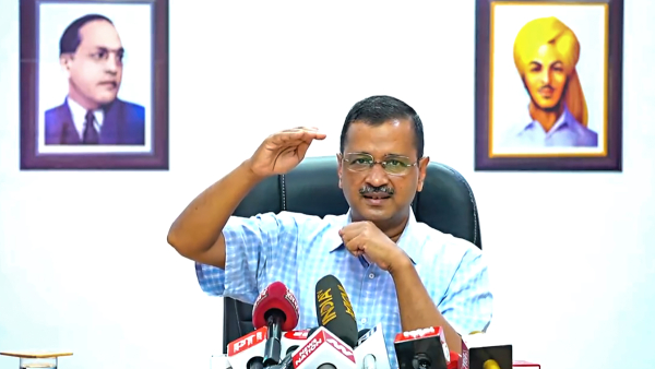 AAP Slams Congress Silence Over Centre’s Ordinance Bill