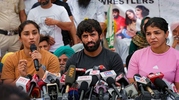 Wrestlers Call Off Protest, Say Fight Against WFI Chief Will Be Just A Legal Battle Now