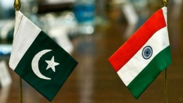 Now, A Married Indian Woman Goes To Pakistan To Meet Her Lover
