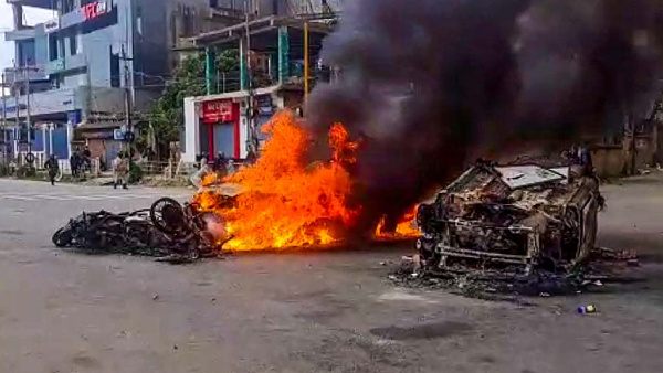 SC Refuses To Interfere With HC Order On Manipur Internet Restoration