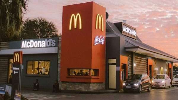 Teen Workers At McDonalds Allege Sexual Harassment, Bullying, Racism and Sex with Managers Teen Workers At McDonalds Allege Sexual Harassment, Bullying, Racism and Sex with Managers