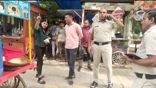 Caught On Cam: Mumbai Woman Roams In A Cab Foe 12 Hours, Refuses To Pay For Ride