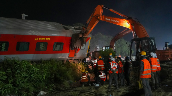 Odisha Train Accident: 7 Railway Employees Suspended