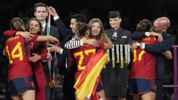 FIFA Suspends Luis Rubiales Over Misconduct With Soccer Player Jennifer Hermoso