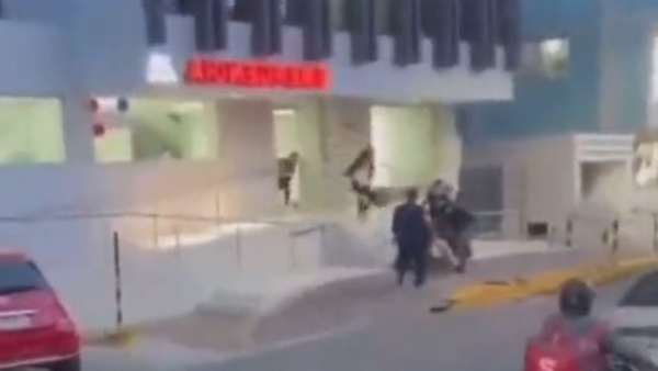 Ecuadors Top Presidential Candidate Fernando Villavicencio Assassinated Just 10 Days Before Elections