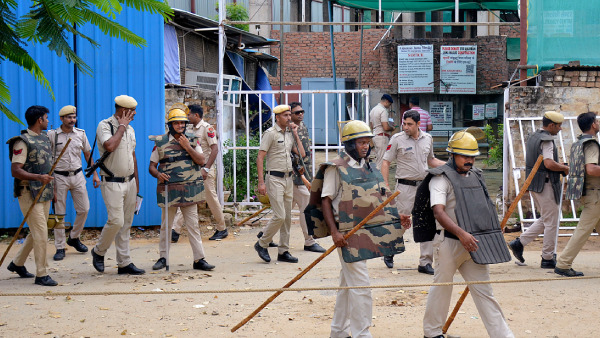 Fact Check: Did A Shooting Incident In Gurgaon Involve 12 Cops?