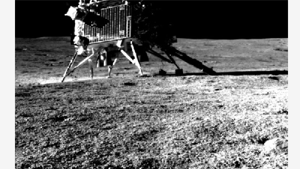 Smile, please!: Pragyan Rover Clicks Image Of Vikram Lander On Lunar Surface