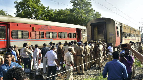 Madurai Train Fire Accident: Railways Announces Ex-Gratia Of Rs 10 lakh For Deceased Pilgrims