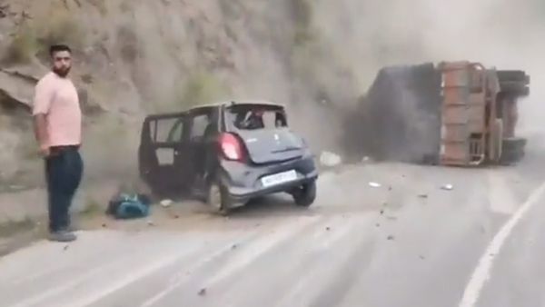 Accident Caught On Cam: Truck Overturns, Rams Into Vehicles Killing 2 In Shimla