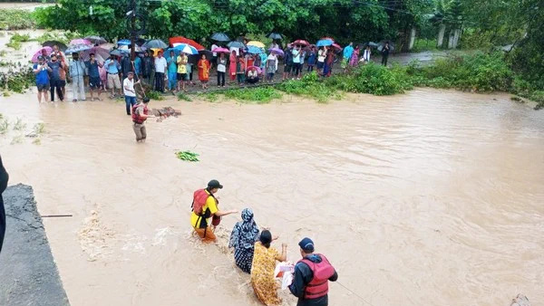 Defence College Building Collapses in Uttarakhand Due To Heavy Rainfall, See Video