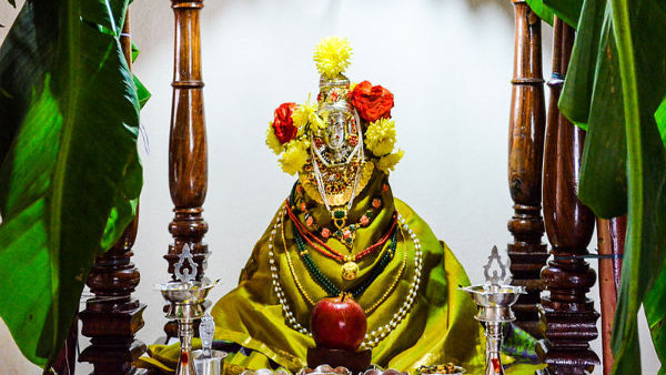 Varamahalakshmi Vrata 2023: Habbada Date, Puja Muhuratha Timings, Dos, Donts, Wishes, and FAQs