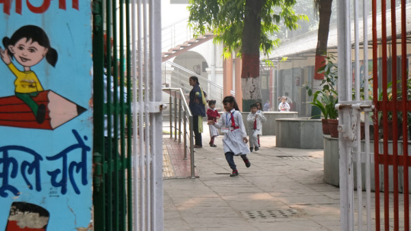 Plea Seeking Investigations Into The Appointment Of 35 Delhi Govt School Principals Filed In HC Plea Seeking Investigations Into The Appointment Of 35 Delhi Govt School Principals Filed In HC