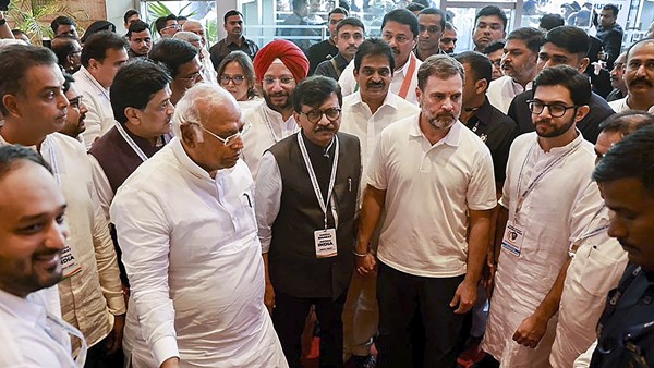 On Day 1, INDIA Bloc Leaders Deliberate In Informal Setting To Set Agenda For Main Meeting