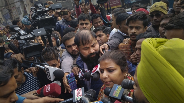 Delhi Police Road Accident