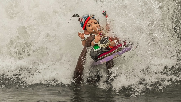 Mumbai Traffic Police Issue Advisory Ahead Of Ganpati Visarjan, Special Local Trains To Run