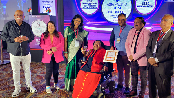 Sai Kaustuv Dasgupta From Bengaluru Receives Highest Diversity Leadership Award From Asia Pacific HRM Congress Sai Kaustuv Dasgupta From Bengaluru Receives Highest Diversity Leadership Award From Asia Pacific HRM Congress