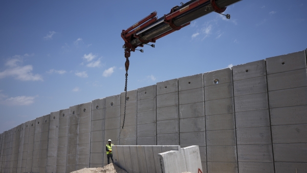 Border Wall Construction