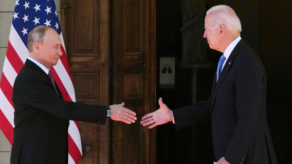 US Expels Two Russian Diplomats To Retaliate For The Expulsion Of American Diplomats From Moscow