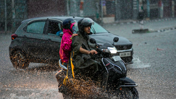 IMD Warns Of Heavy Rain, Snowfall In J-K, Ladakh, Himachal Over Next 3 Days