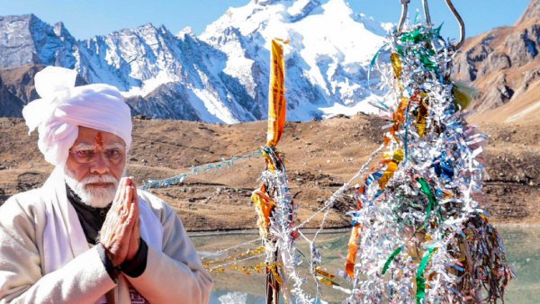 Watch: PM Modi Offers Prayers At Parvati Kund