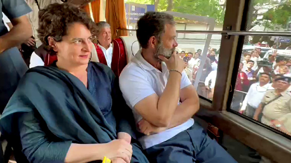 Telangana Elections: Rahul, Priyanka To Launch Campaign With Bus Yatra