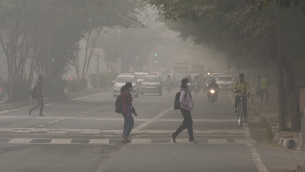 Early Winter Break Announced For Delhi Schools Starting November 9-18 Due To Smog