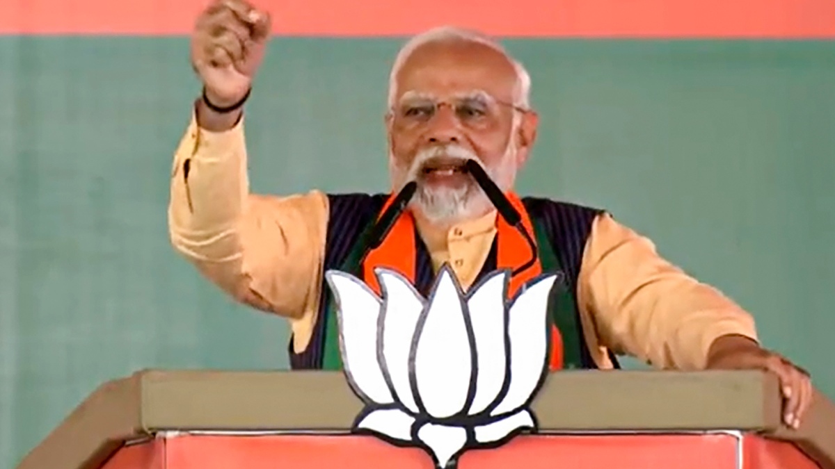 Moorkhon Ke Sardar: PM Modi’s Jibe On Rahul Gandhi’s ‘Made In China Phones’ Remark