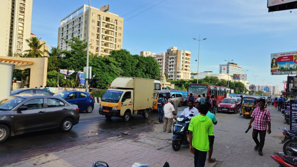 Public Rejoicing Over The Closure Of Navalur Toll Plaza, A Move Led To The Saving Of Rs.2000