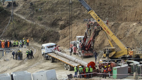 Uttarakhand Tunnel Rescue: Vertical Drilling Of 19.2 Metres Of 86 Metres Done
